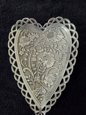 Brighton Silver Heart Filigree Decorative Accent Tray